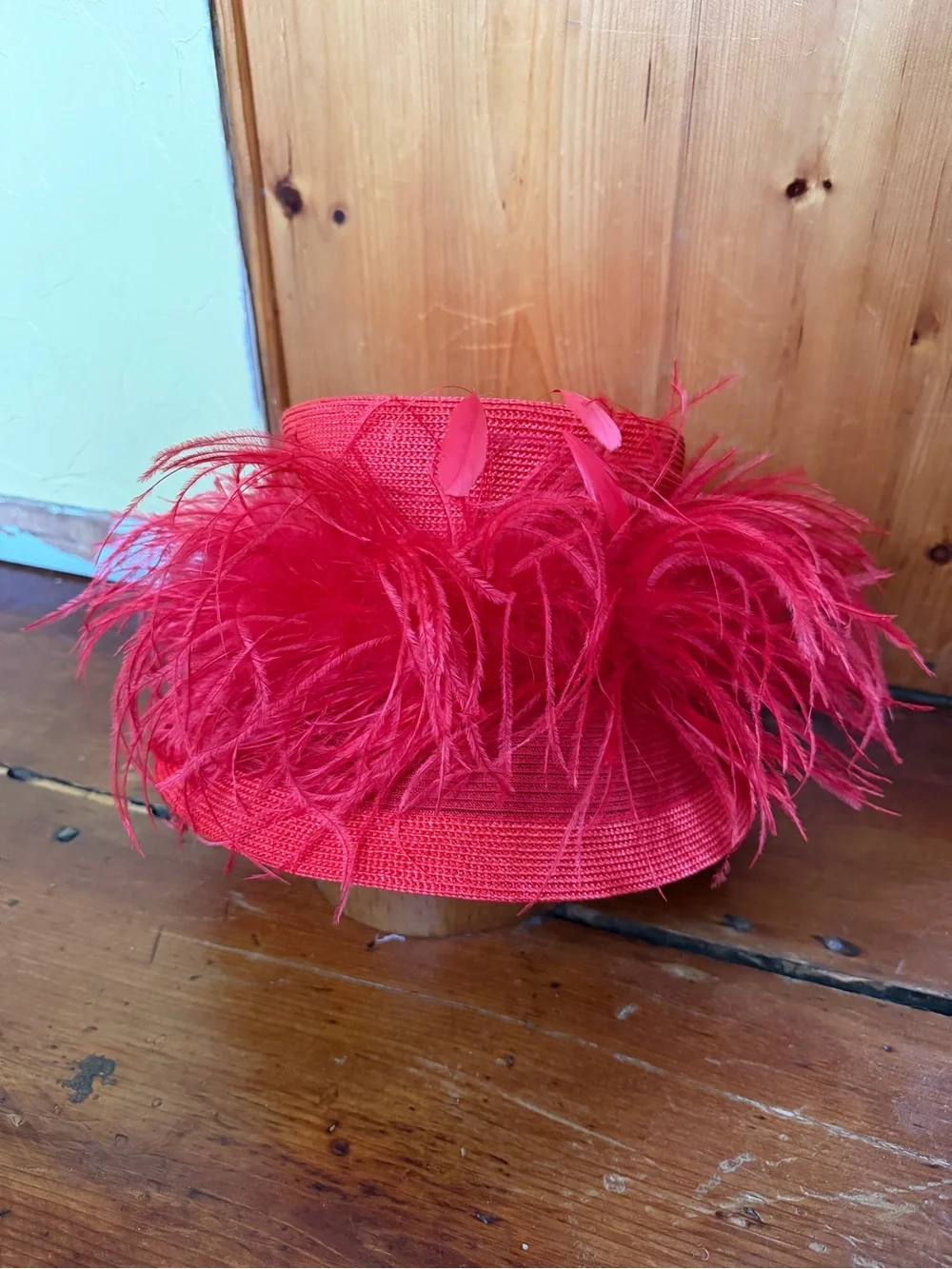 Women's Feather Trim Hot Pink Straw Hat